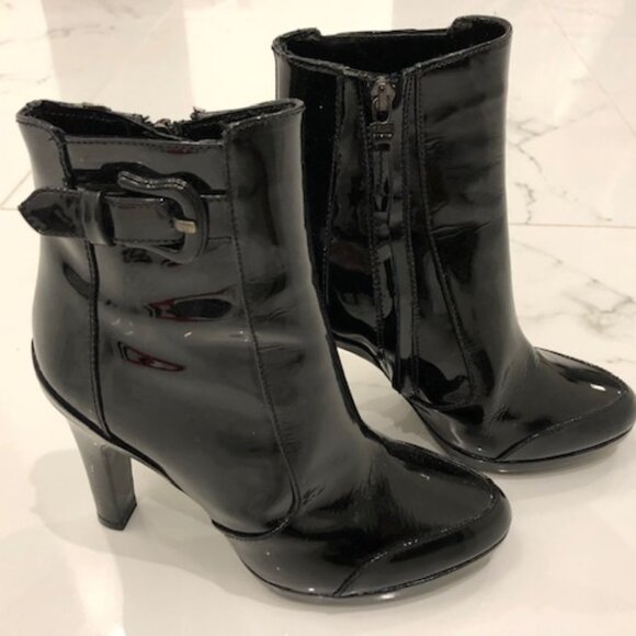 Fendi Black Patent Booties - Picture 1 of 7